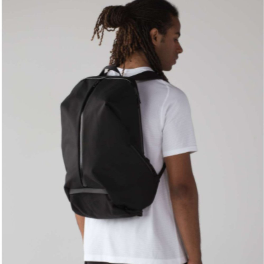 Lululemon Para Backpack *23L - Black